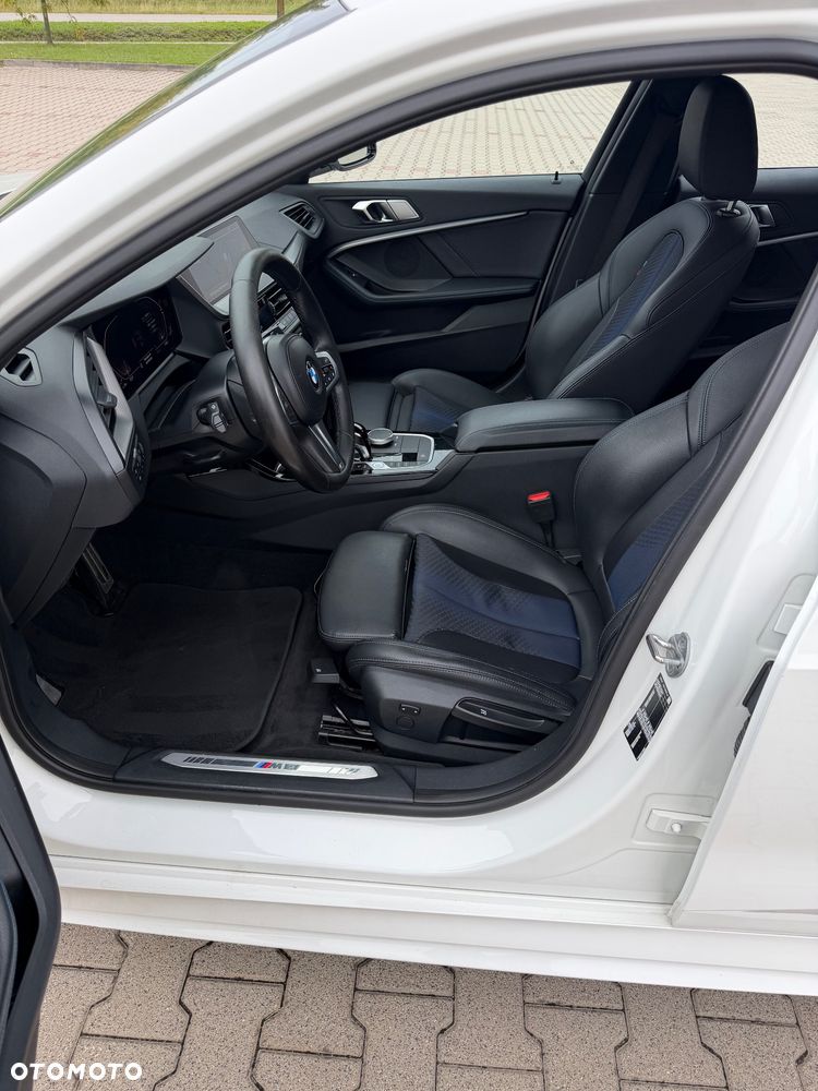 BMW Seria 1 118i M Sport - 11