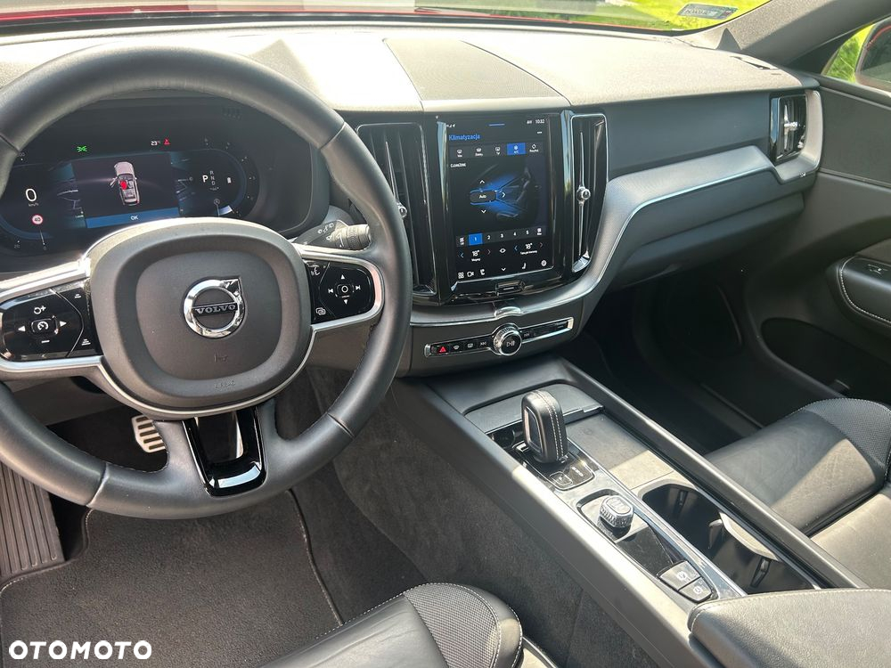 Volvo XC 60 D4 AWD R-Design - 2