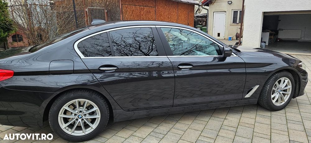 BMW Seria 5 520d xDrive Aut. - 5