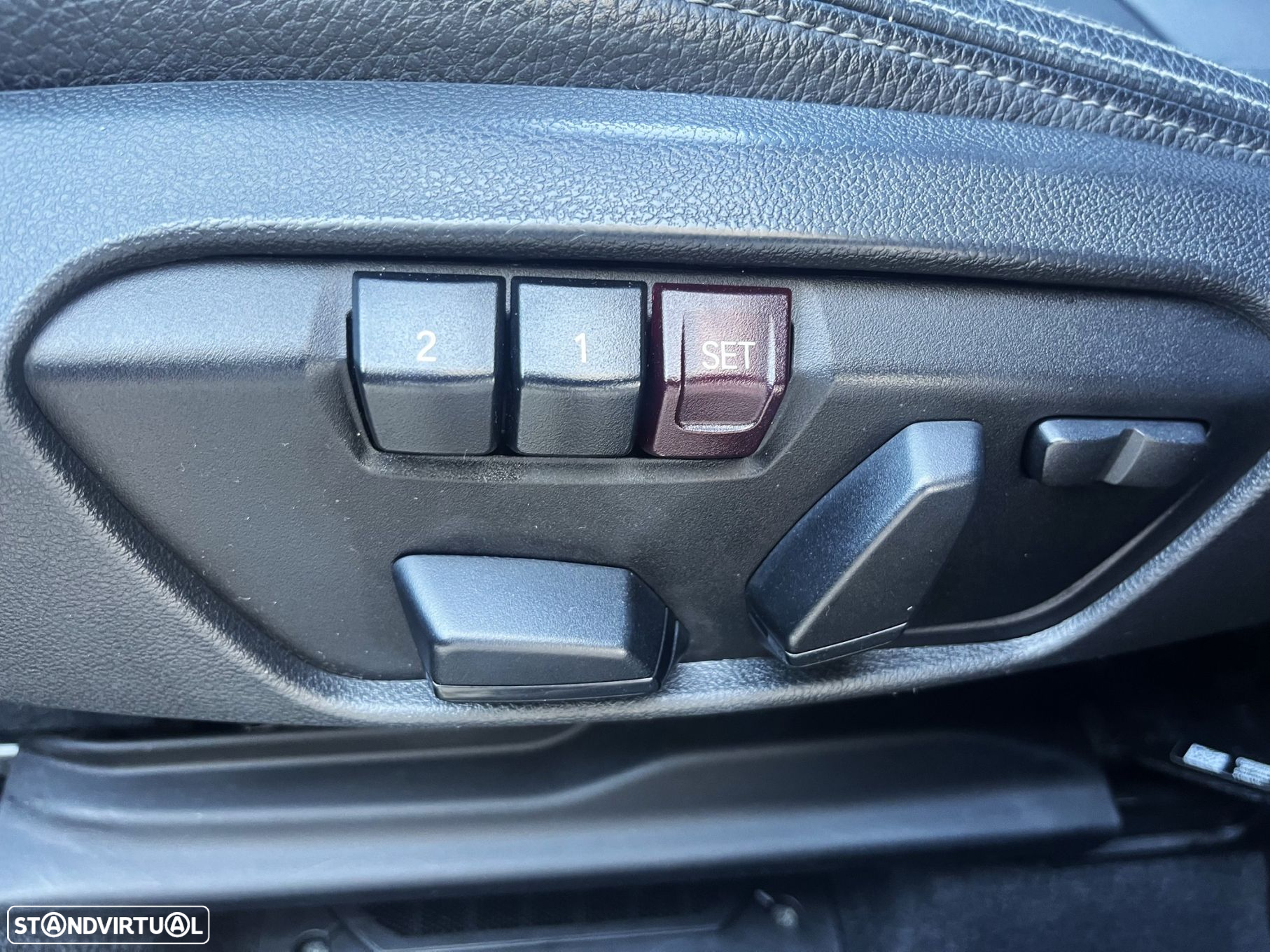 BMW X1 16 d sDrive Auto Pack M - 28