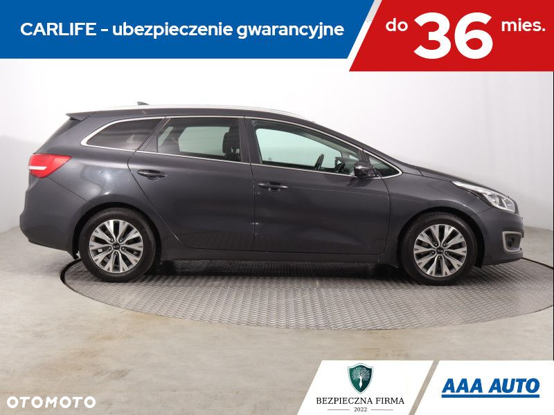 Kia Ceed - 7