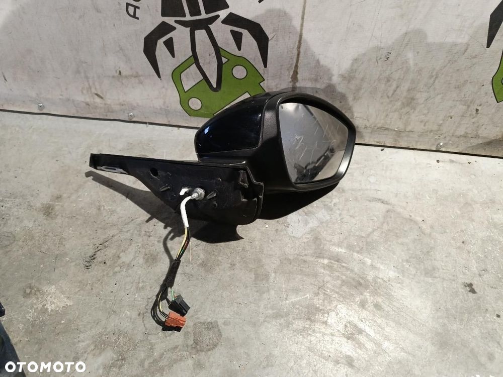 LUSTERKO PRAWE 9 PIN CITROEN C3 III LUST - 1