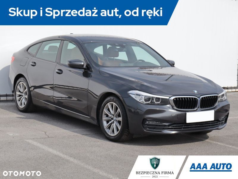 BMW 6GT - 3