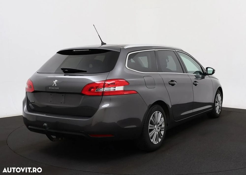 Peugeot 308 BlueHDi 130 Stop & Start Allure Business-Paket - 4