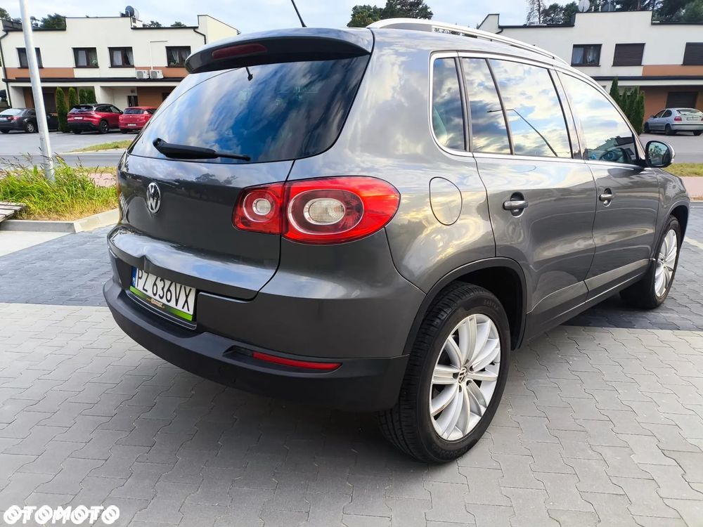 Volkswagen Tiguan - 5