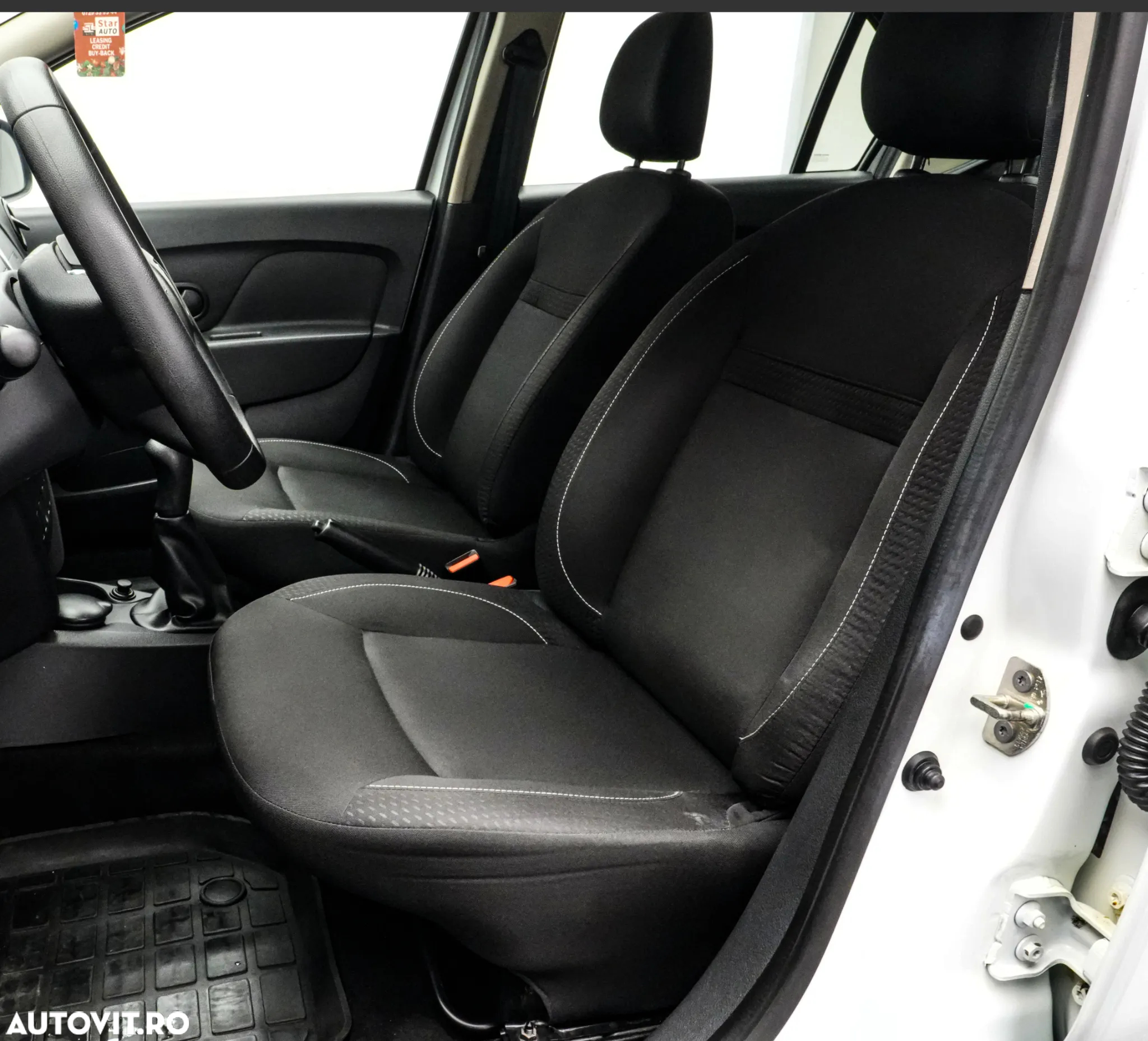 Dacia Logan 0.9 TCe Laureate - 14