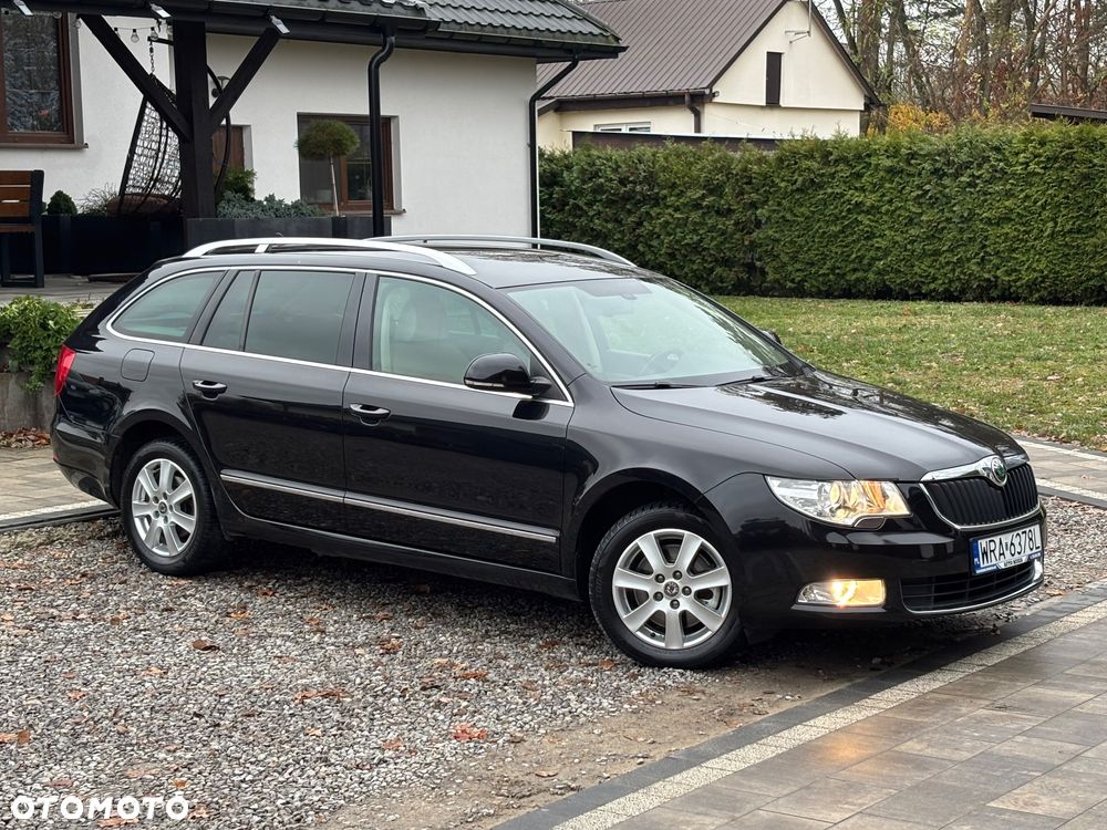 Skoda Superb 2.0 TDI 4x4 DSG Exclusive - 34