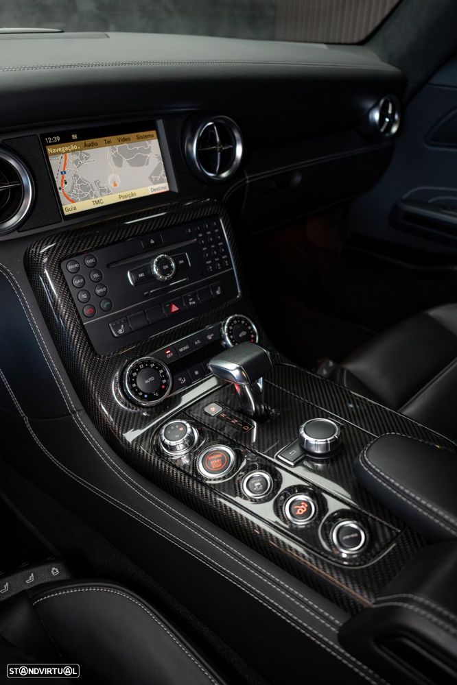 Mercedes-Benz SLS 63 AMG - 57