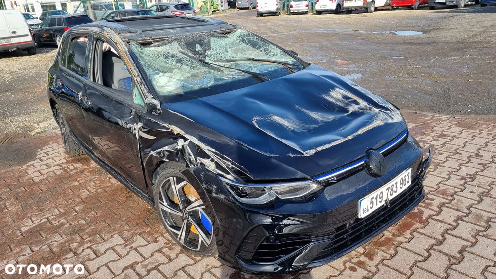 Volkswagen Golf VIII 2.0 TSI 4Motion R DSG - 16
