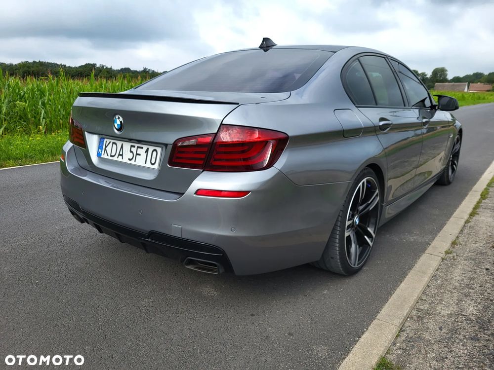 BMW Seria 5 530d xDrive - 5