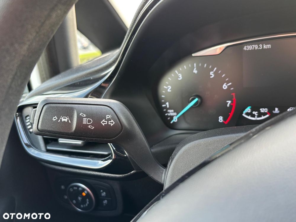 Ford Fiesta 1.1 Connected ASS - 21