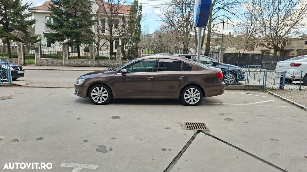 Volkswagen Jetta 1.6 TDI DPF Comfortline - 7