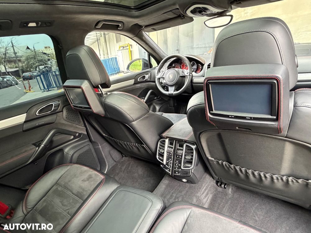 Porsche Cayenne GTS Tiptronic S - 13
