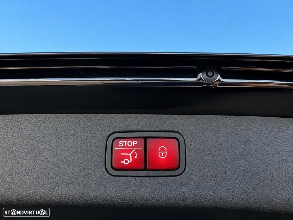 Mercedes-Benz E 300 e Station - 56