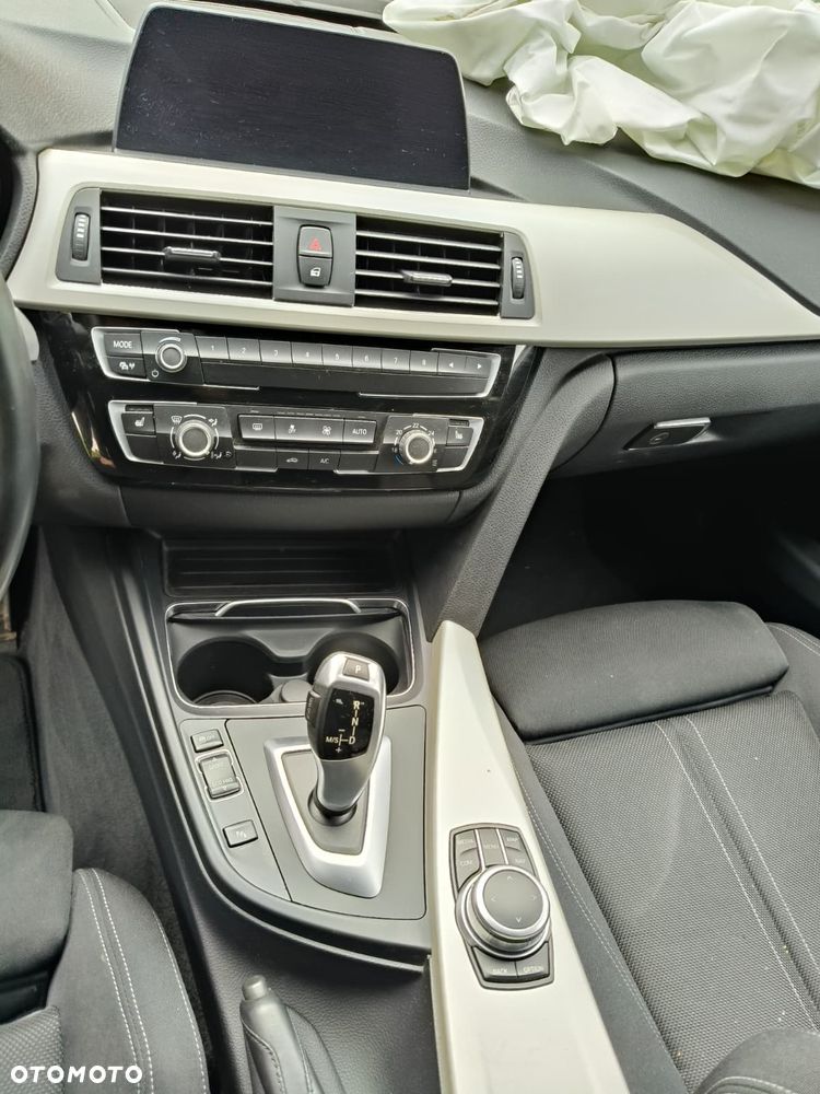 BMW Seria 3 316d Advantage - 17