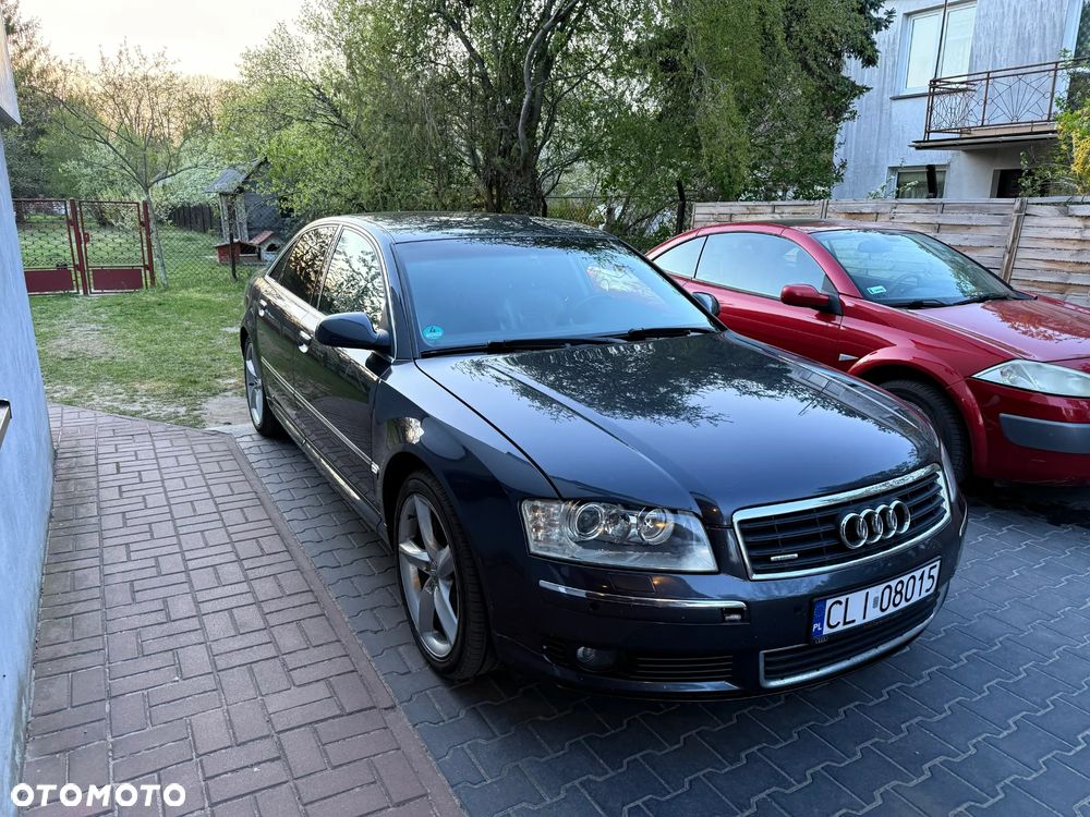 Audi A8 - 5