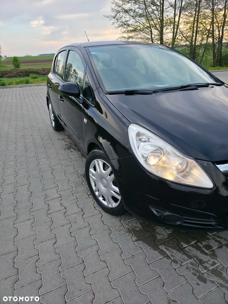Opel Corsa - 2