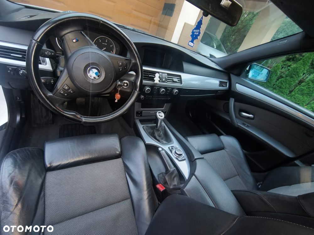 BMW Seria 5 - 21