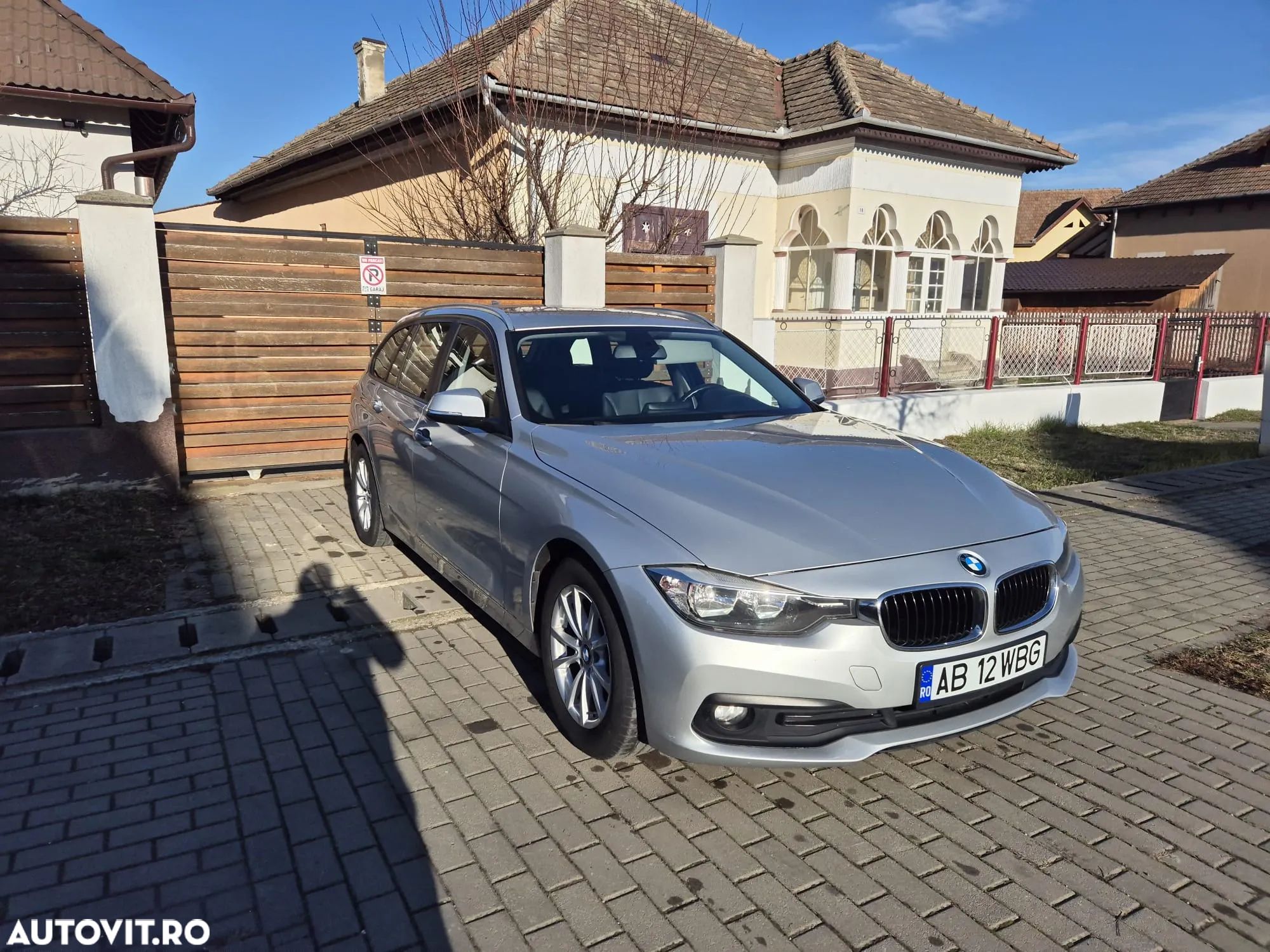 BMW Seria 3 316d - 1