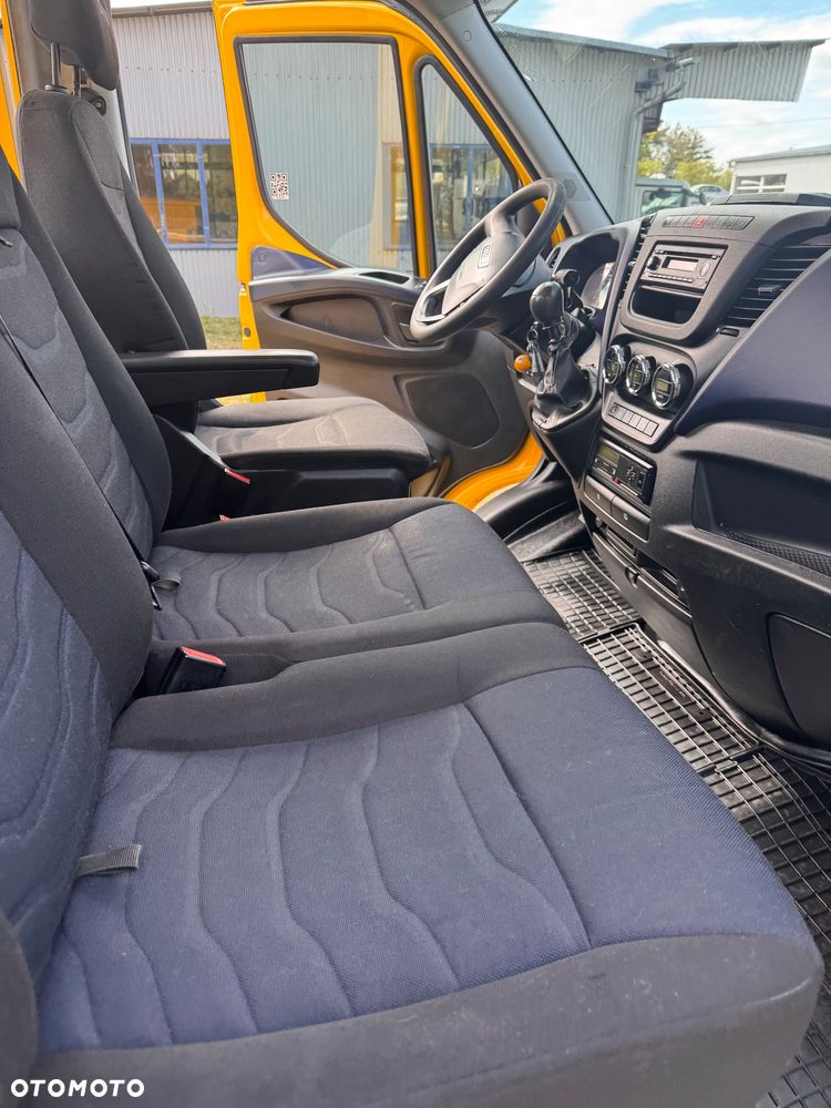Iveco Daily Pomoc Drogowa - 12