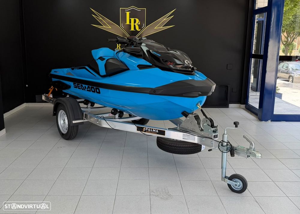 Sea-Doo RXP- X 325 - 27