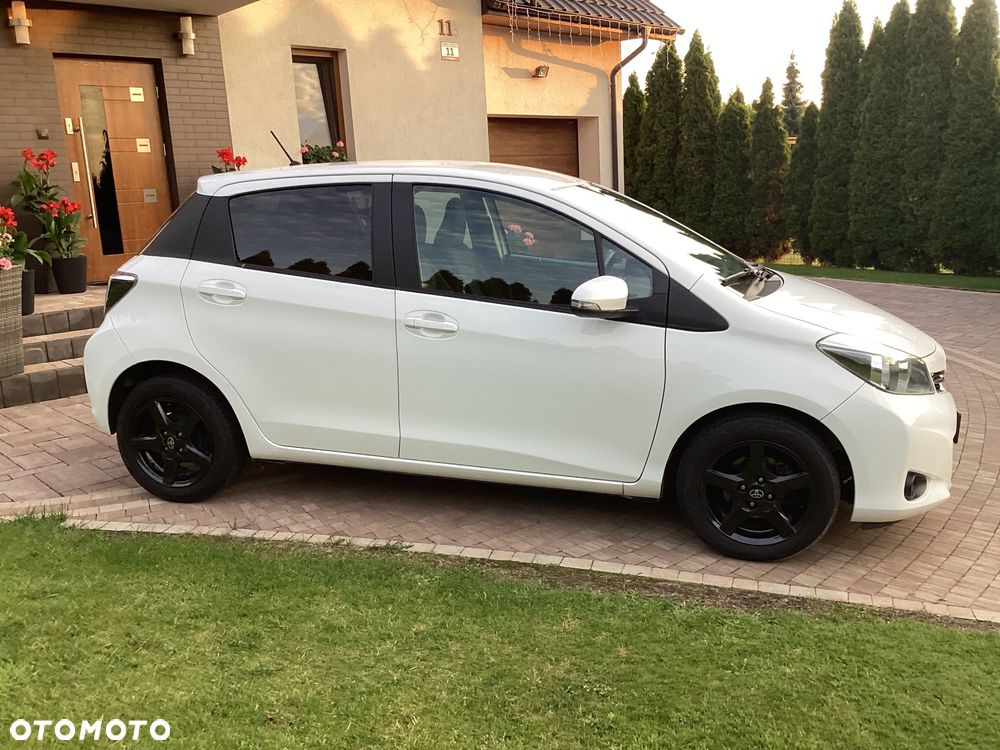 Toyota Yaris 1.33 VVT-i Edition 2014 - 6