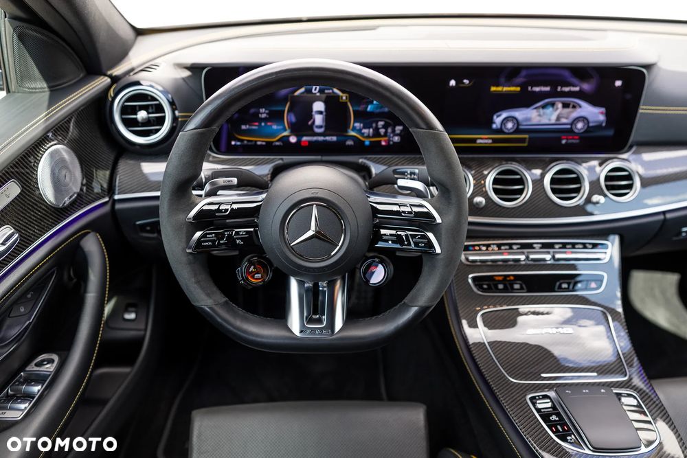 Mercedes-Benz Klasa E - 17