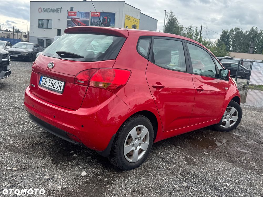 Kia Venga 1.6 M - 10