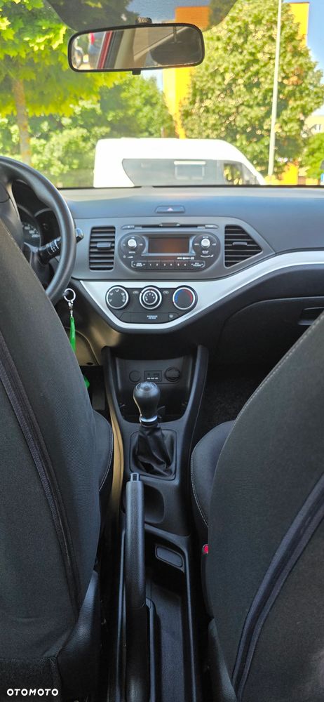 Kia Picanto - 8