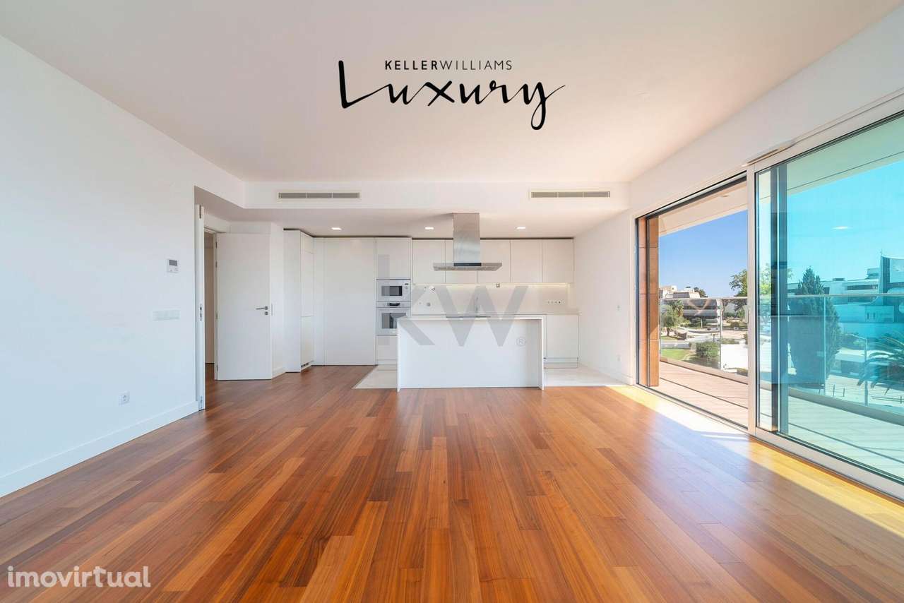 Penthouse T3 Duplex com Jacuzzi - Centro de Albufeira - Grande imagem: 4/60