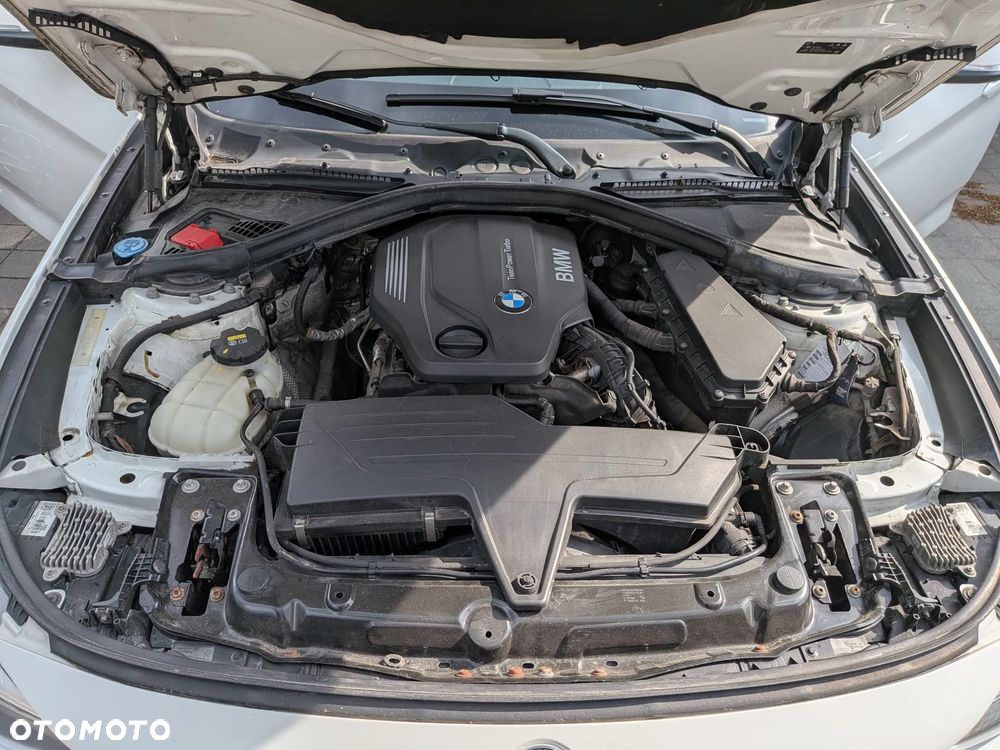BMW Seria 3 318d Advantage - 11