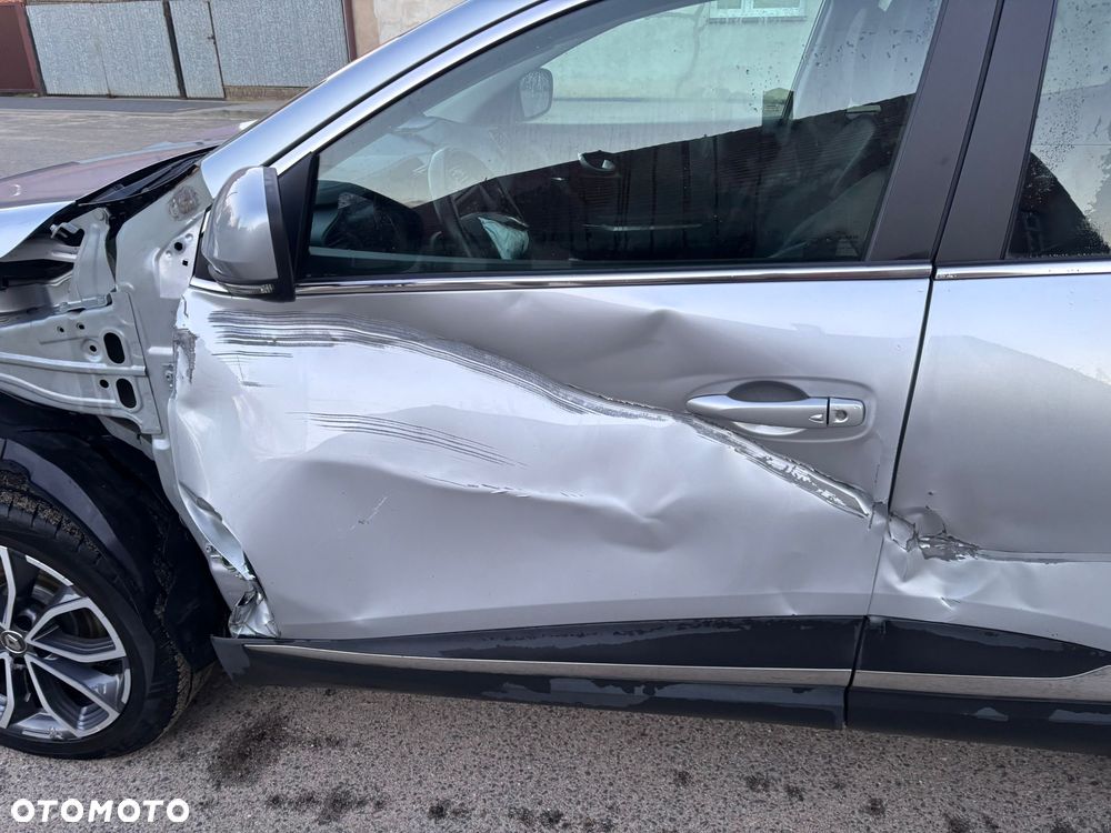 Renault Kadjar TCe 140 GPF BOSE EDITION - 9