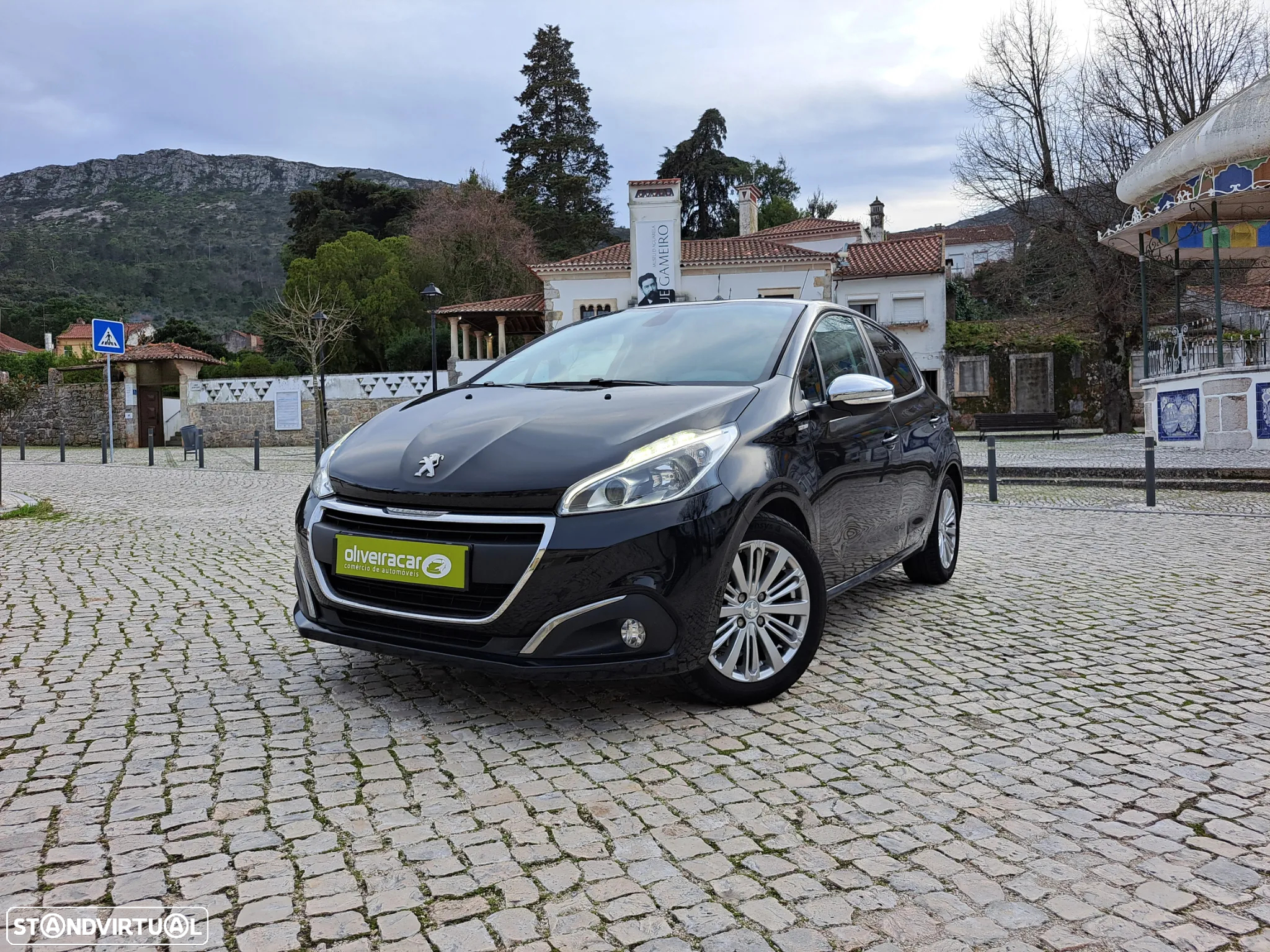 Peugeot 208 1.6 BlueHDi Style - 9