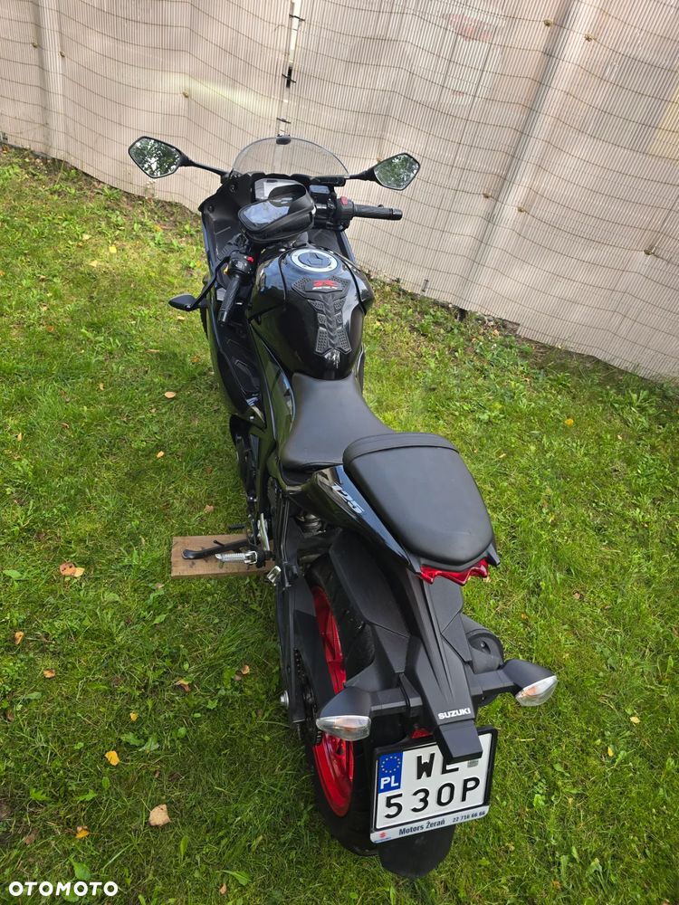 Suzuki GSX - 5