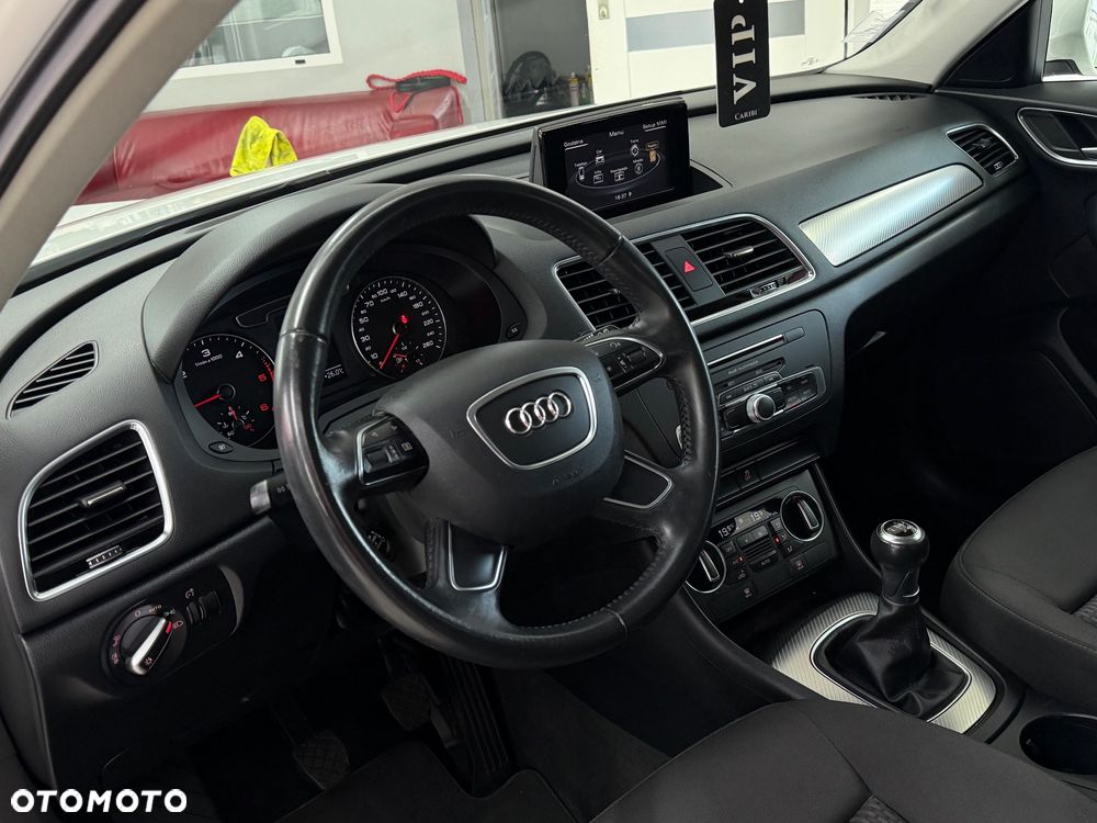 Audi Q3 2.0 TDI Sport - 30
