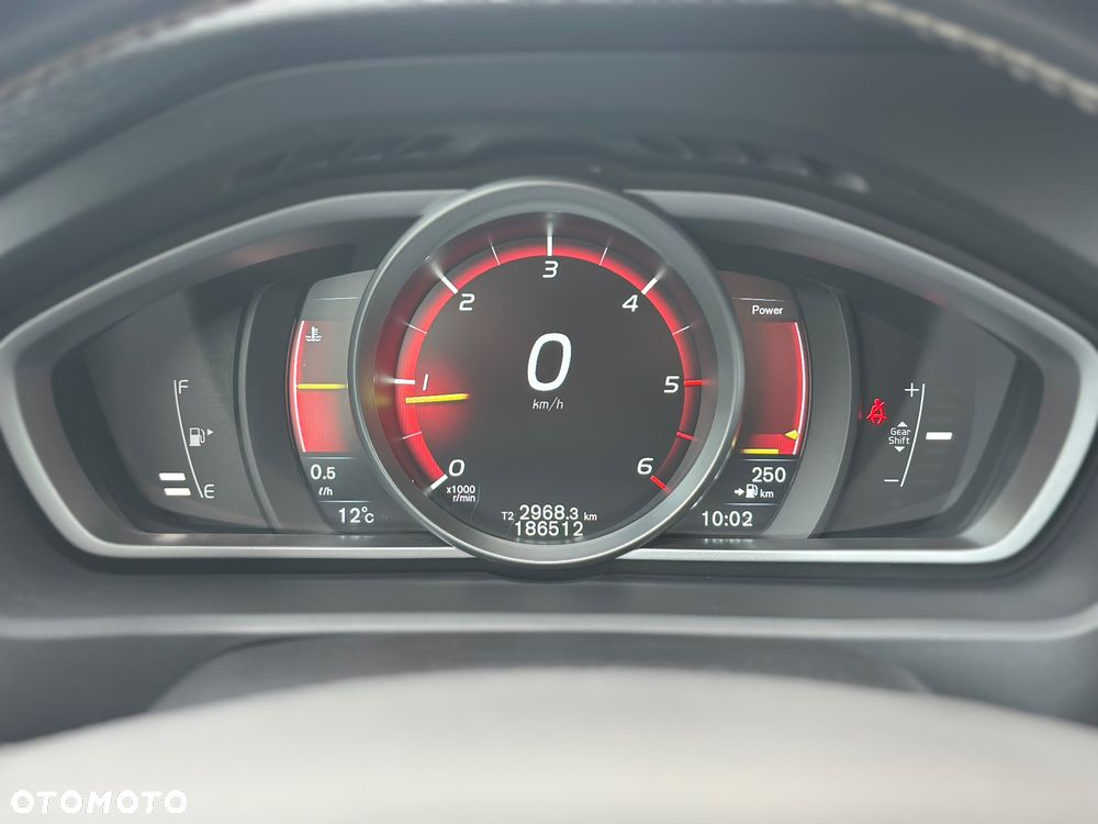 Volvo V40 D2 RDesign - 30