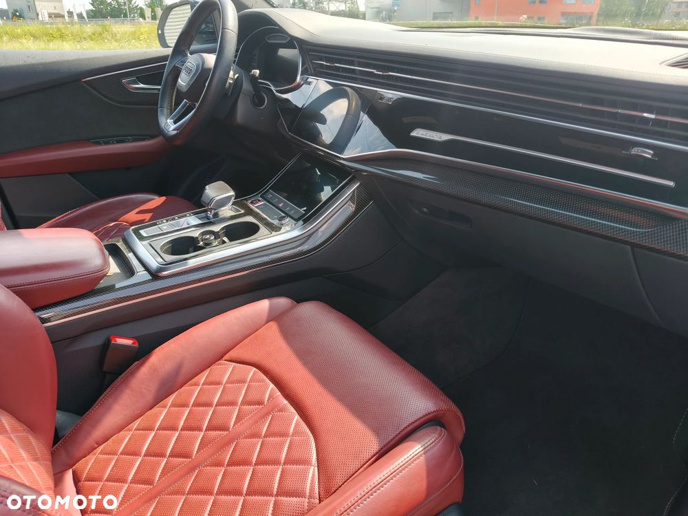 Audi SQ8 TFSI quattro tiptronic - 12