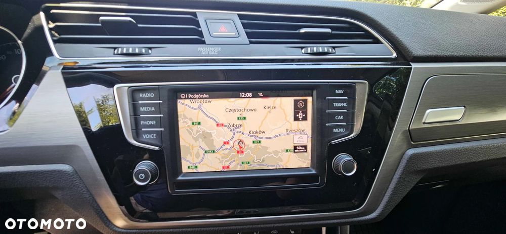Volkswagen Touran 1.4 TSI BMT Highline - 15