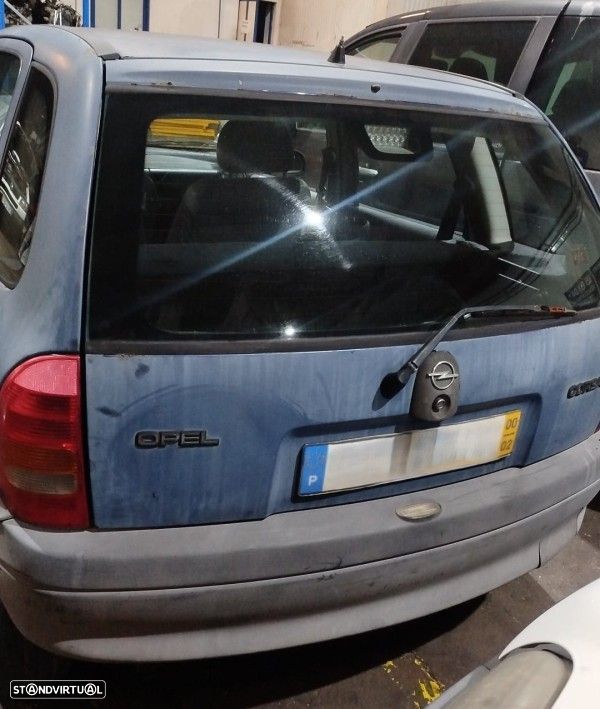 Para Peças Opel Corsa B (S93) - 2