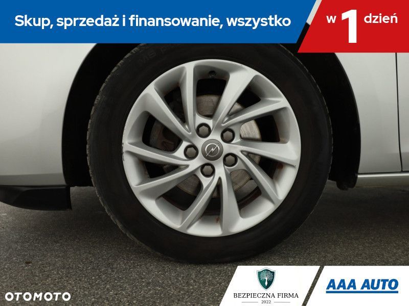 Opel Astra - 18