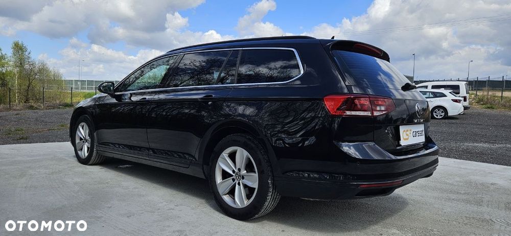 Volkswagen Passat Variant 2.0 TSI Business DSG - 12