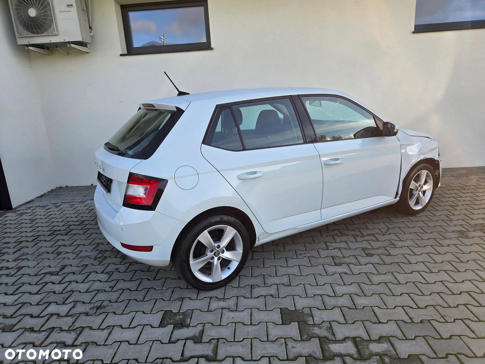 Skoda Fabia - 17