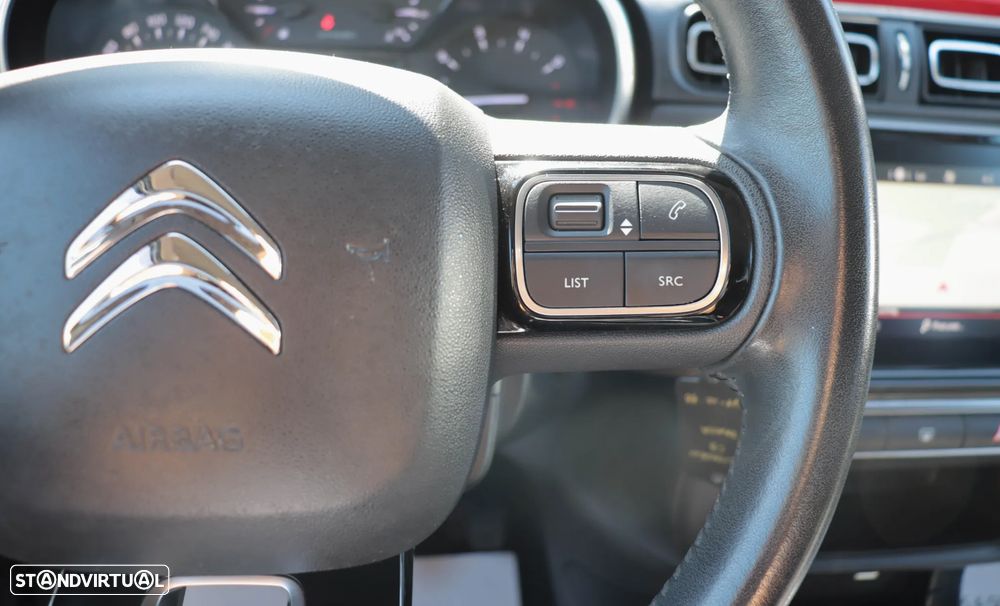Citroën C3 1.2 PureTech Shine - 27