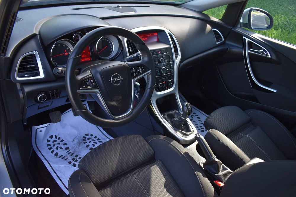 Opel Astra - 24
