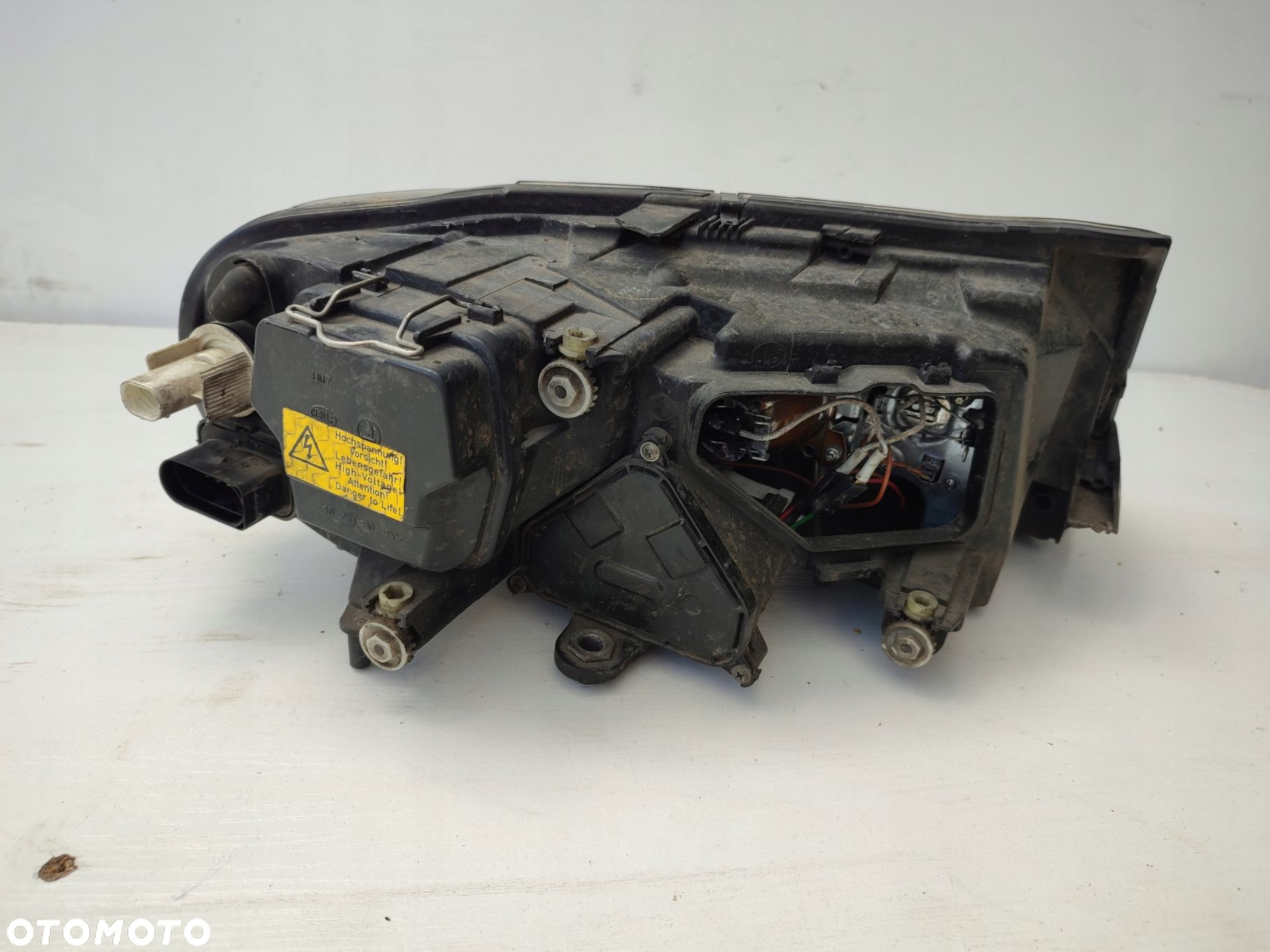 Lampa lewy przód XENON SKODA SUPERB I LIFT EUROPA - 3