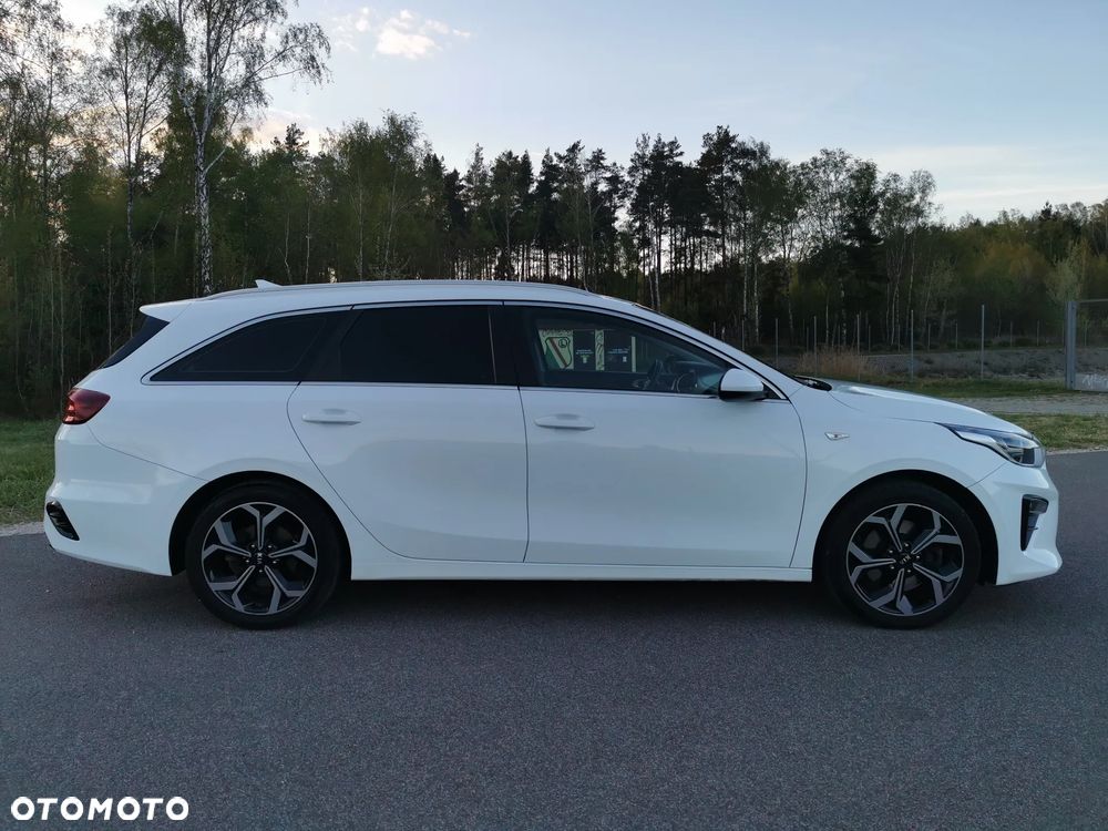 Kia Ceed - 3