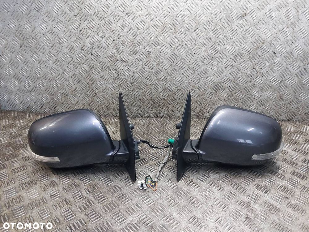 LUSTERKO LEWE + PRAWE ELEKTRYCZNE OUTLANDER II LIFT A39 9 PIN EU - 1
