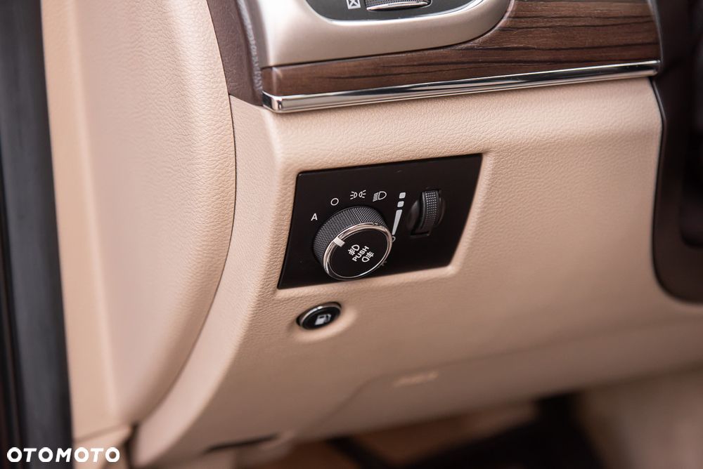 Jeep Grand Cherokee 3.0 CRD Overland Summit - 23