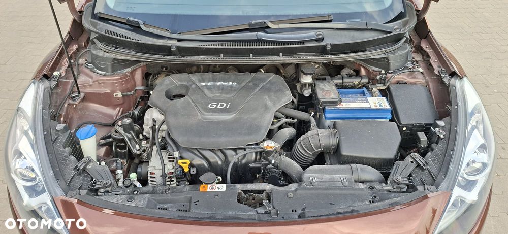 Hyundai i30 1.6 GDI Style - 34