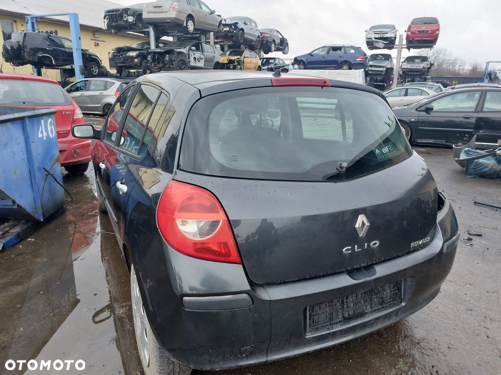 Przód kompletny Renault Clio3 2005r 1,5DCI: maska,zderzak,błotniki,lampy ,pas przedni,chłodnice - 4